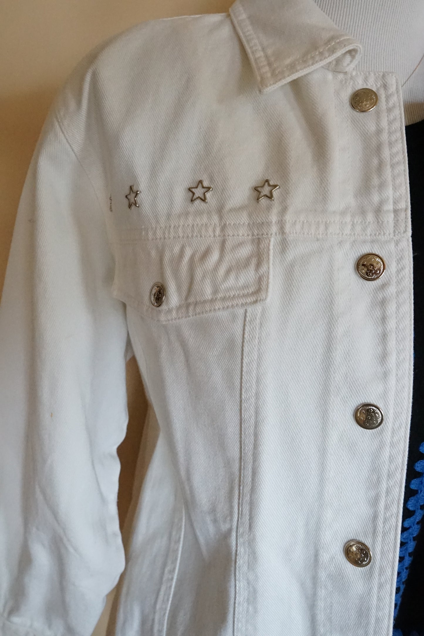 Avon Star Studded White Denim Jacket (1X)