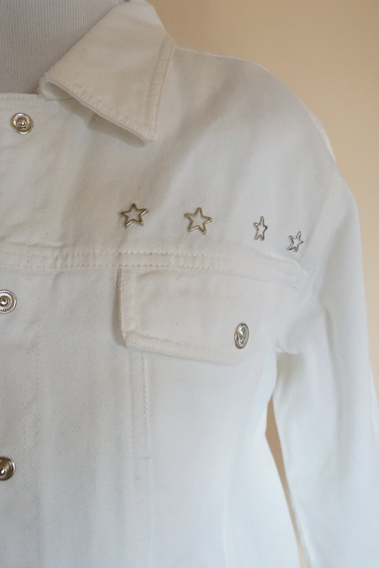 Avon Star Studded White Denim Jacket (1X)