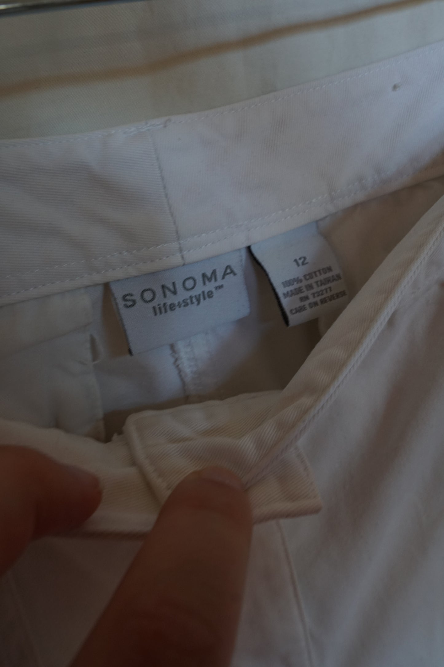 Sonoma White Cropped Wide Leg Cargo Pant (12)