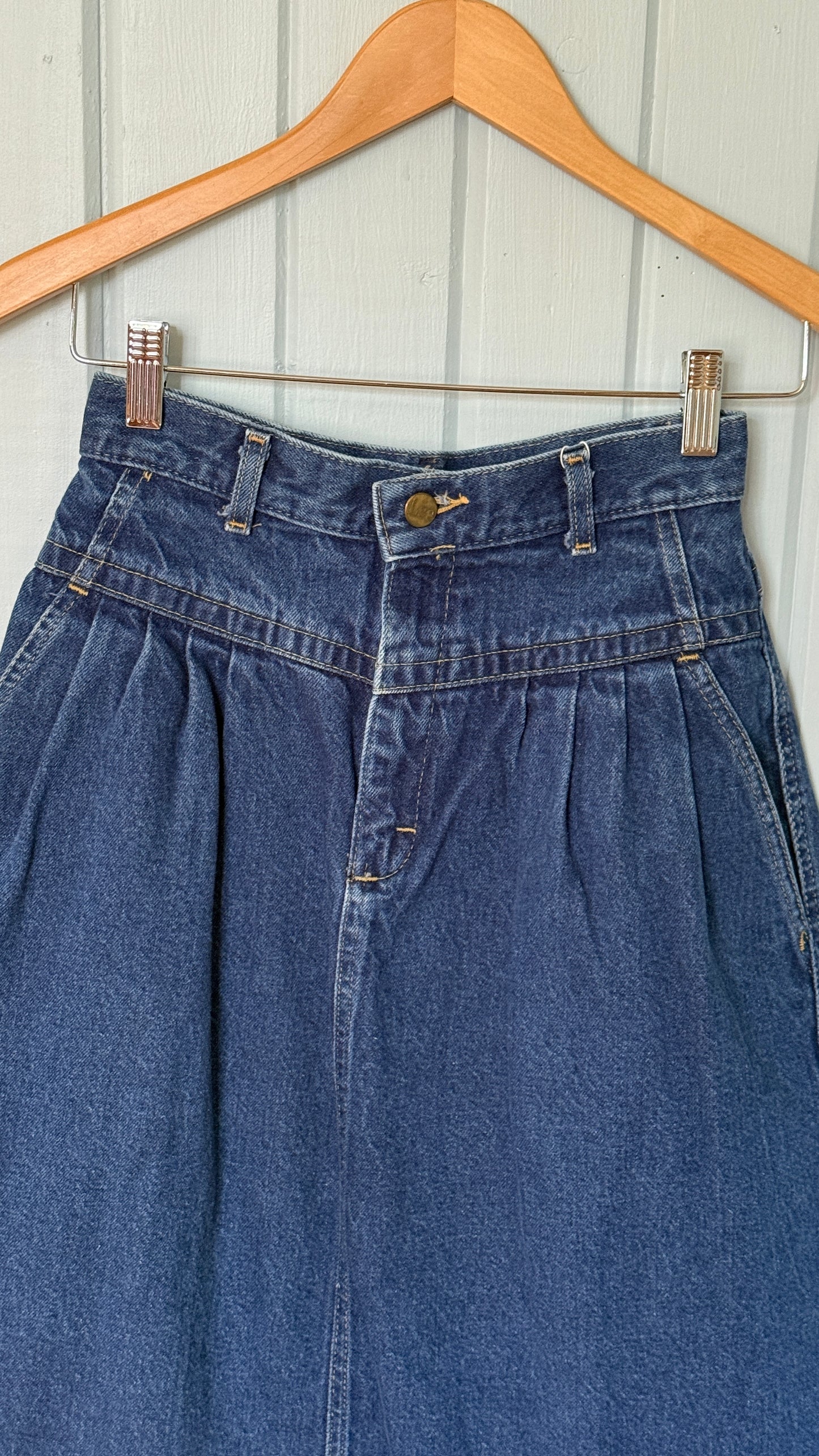 Vintage Lee Denim Midi Skirt (XS)