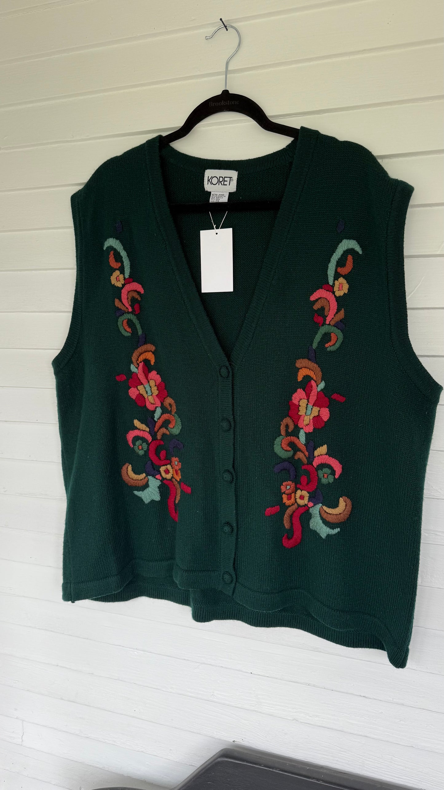 Vintage Embroidered Sweater Vest (2X)