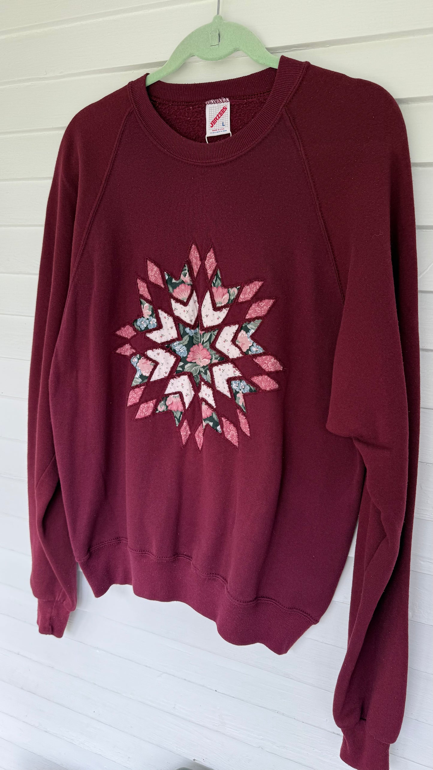 Vintage Cutout Quilt Crewneck (L)