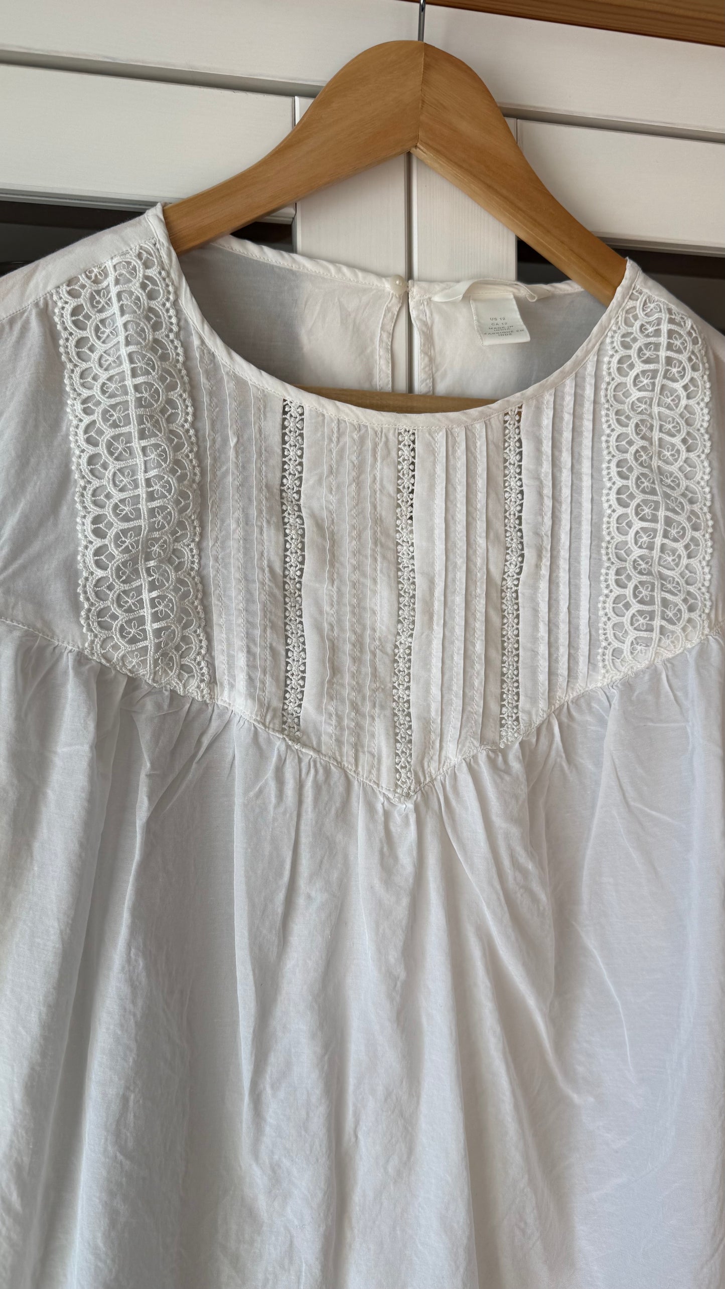 Romantic Lace Blouse (M/L)