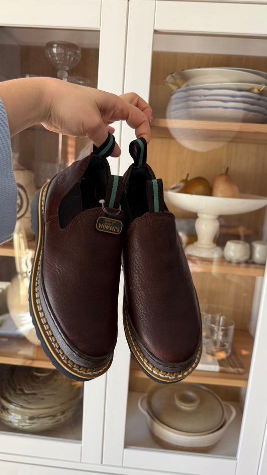 NEW Georgia Giant Boots (7.5)