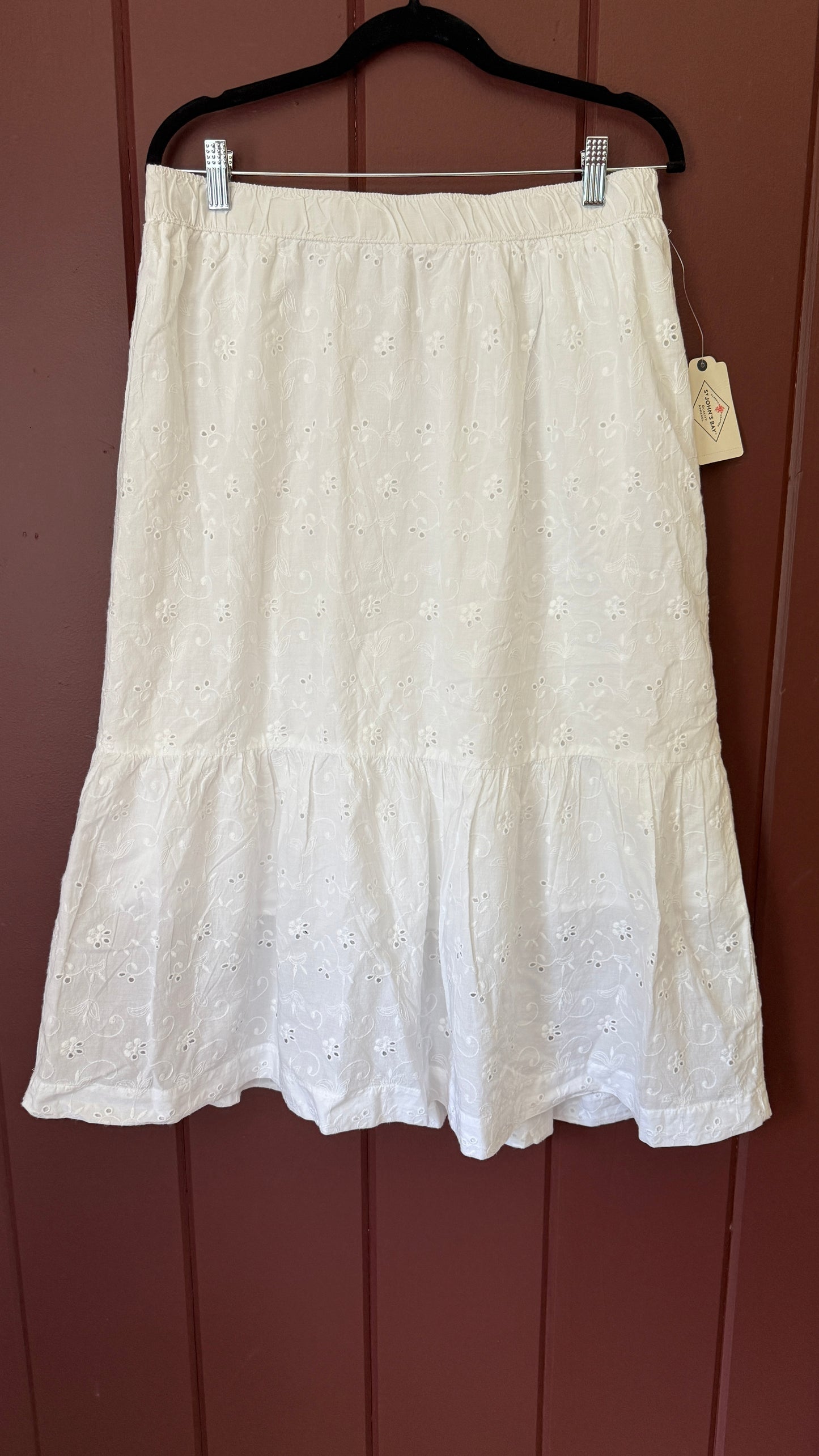 NWT St. John's Bay White Eyelet Midi Skirt (L)