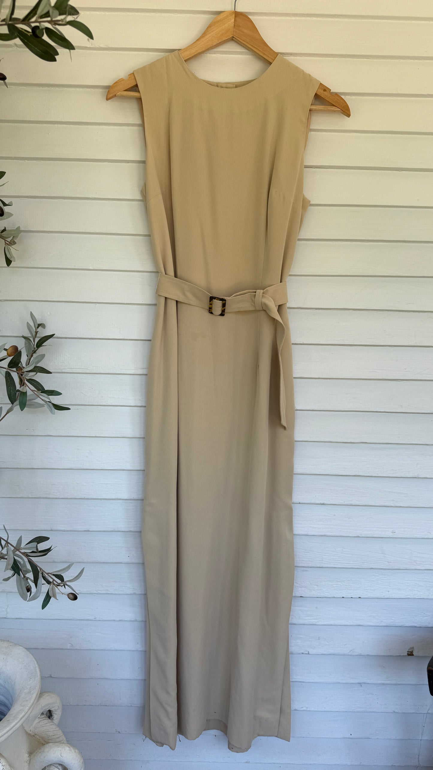 Ann Taylor Classic Button Back Belted Sheath Dress (6)