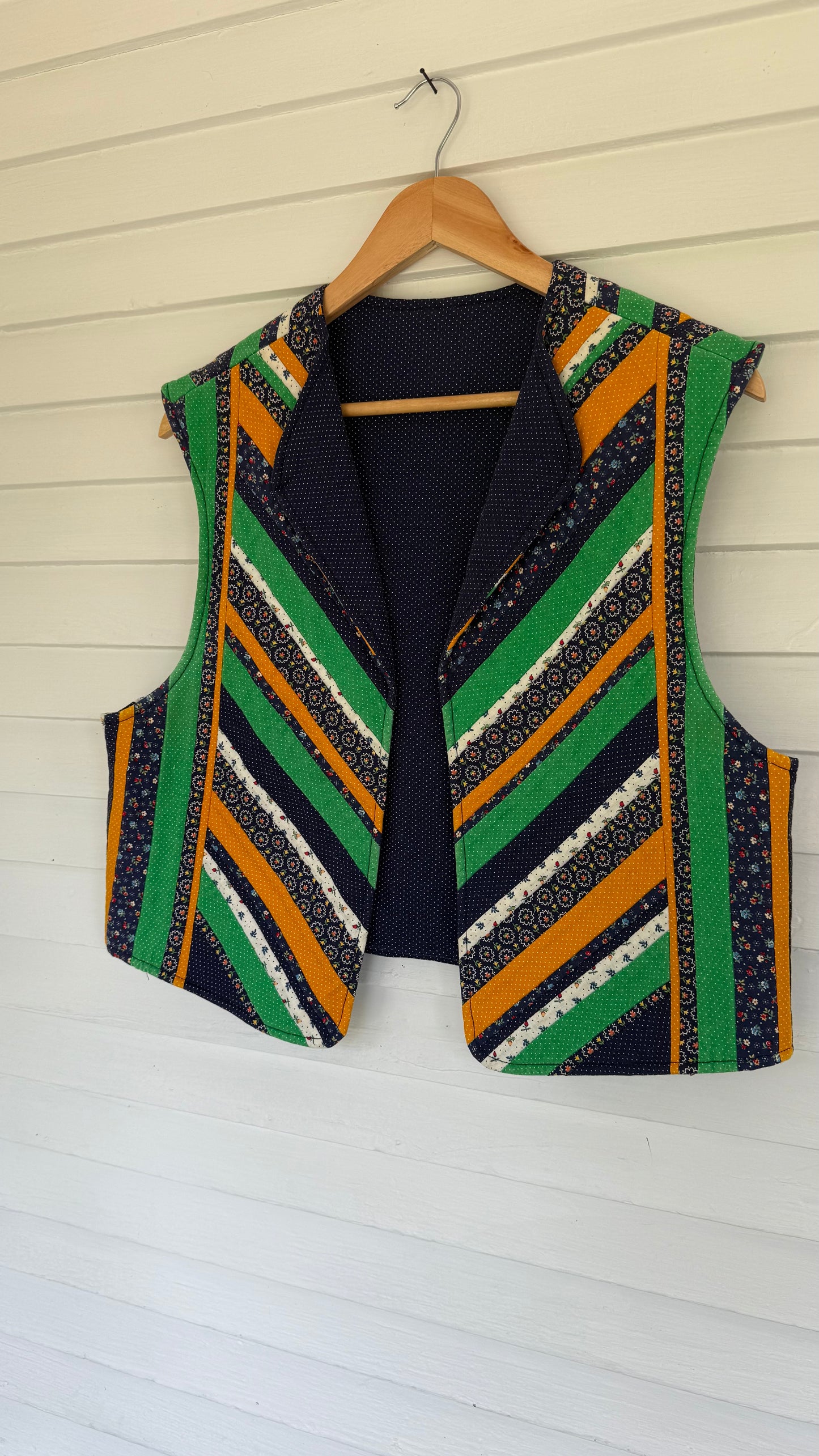 Vintage Handmade Quilted Vest (L)
