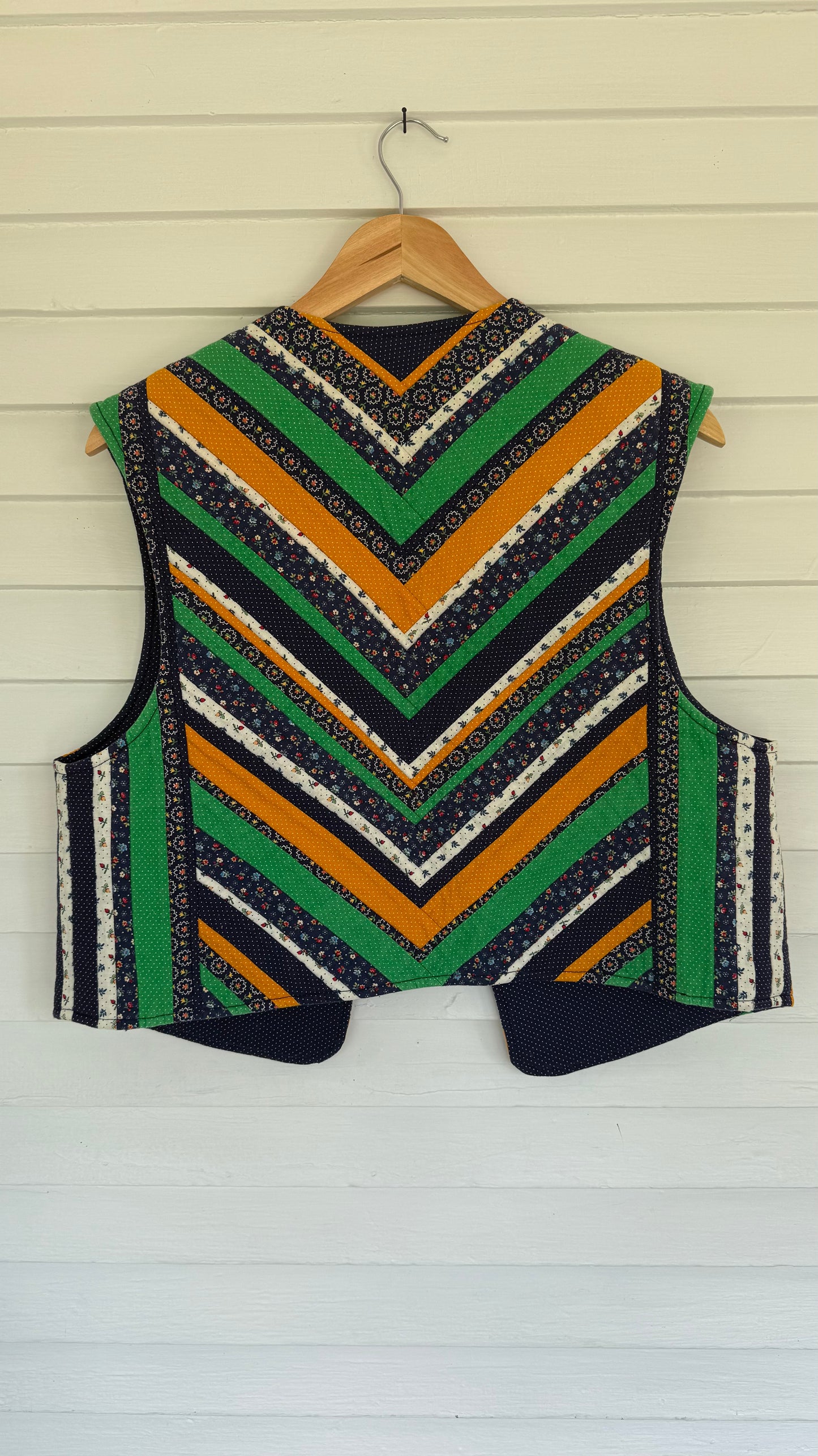 Vintage Handmade Quilted Vest (L)